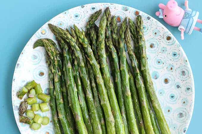 Asparagi Arrostiti al Forno (3 Ingredienti, Così Facili!)