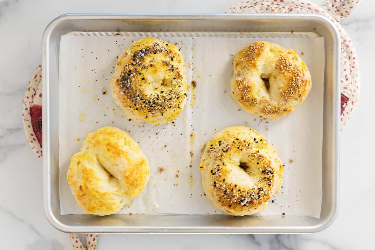 Bagel con 3 ingredienti (veloce e facile)