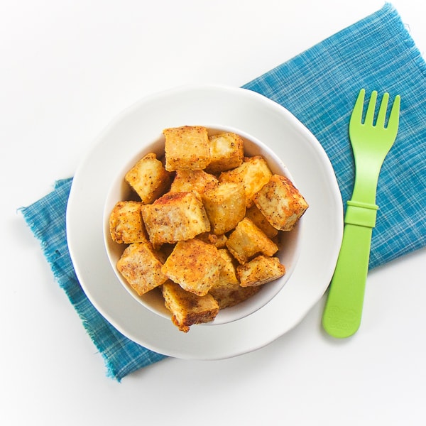 Nuggets di tofu condito al forno per neonati e bambini piccoli