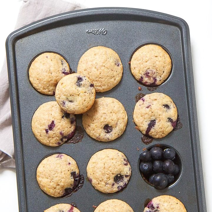 Mini Muffin Per Bambini Al Limone E Mirtillo (salutari!)