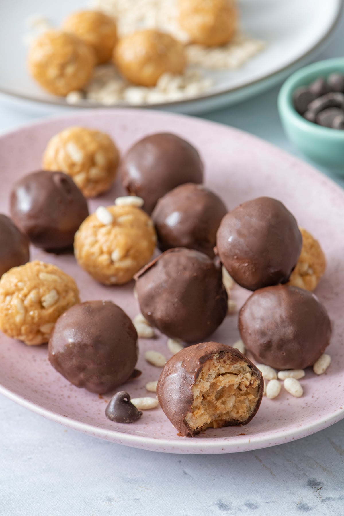 Bocconcini di riso croccanti ricoperti di cioccolato