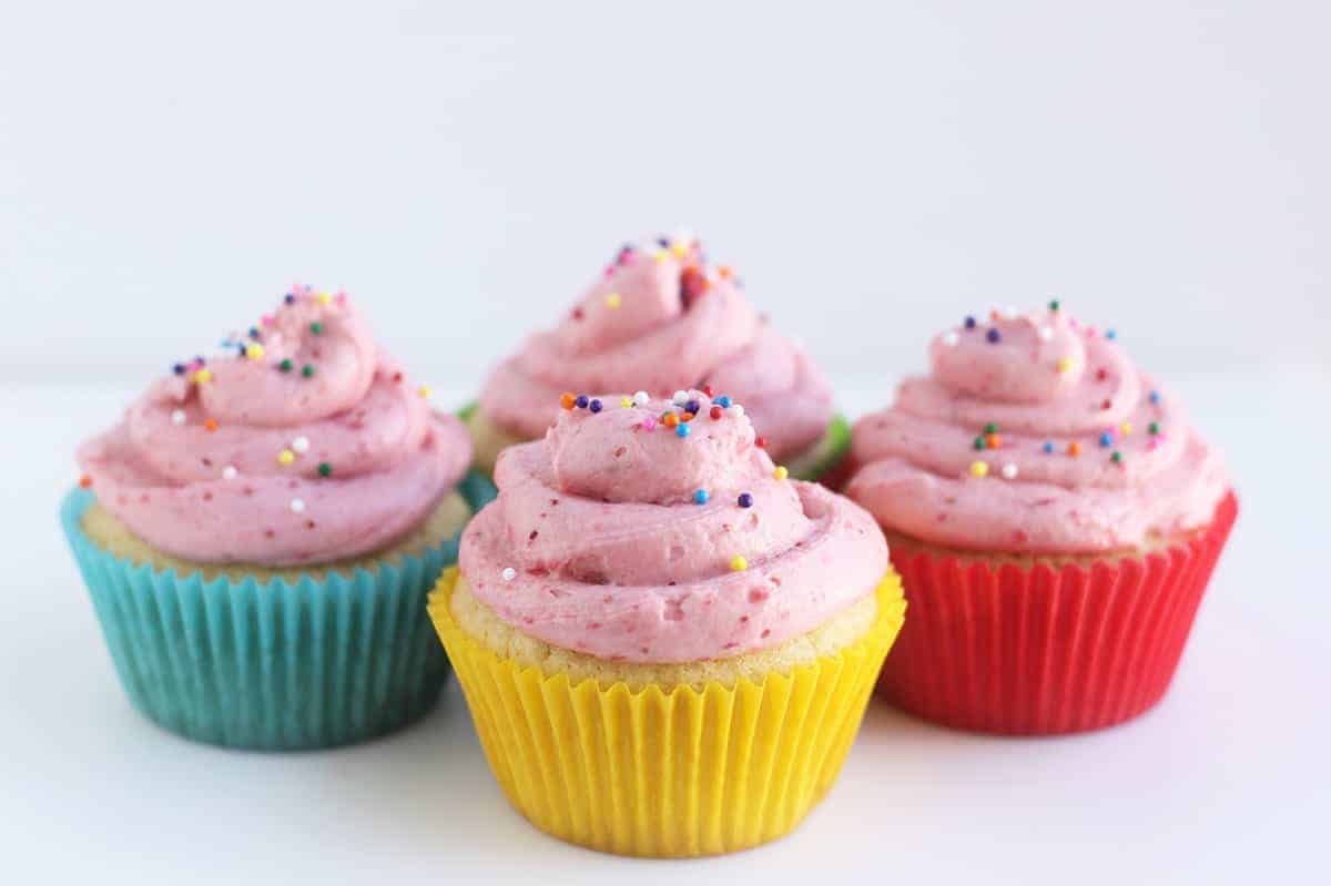 Cupcakes salutari alla vaniglia (meno dolci e COSÌ buoni!)