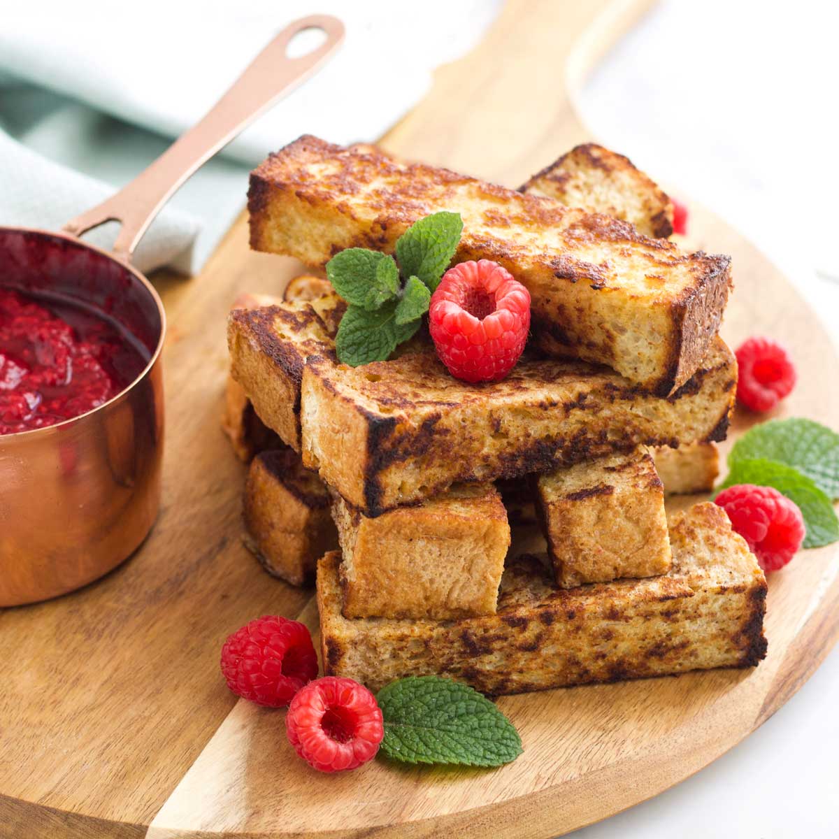 Dita di pane all'uovo (toast francese).
