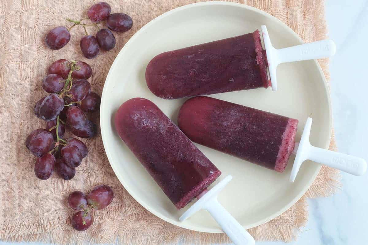 Facili pops all'uva (con frutta fresca!)