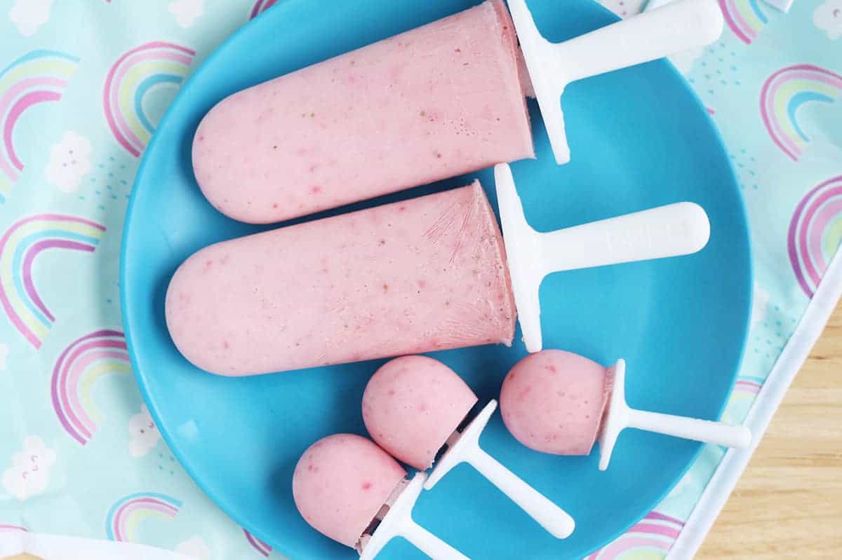 Ghiaccioli Semplici Alle Fragole (con Yogurt Greco!)