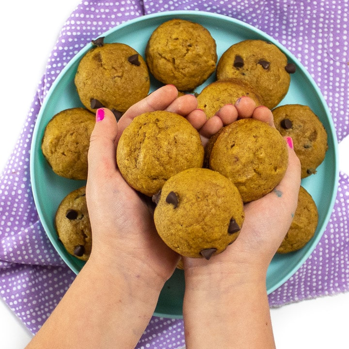 Mini muffin alla zucca super umidi da 20 minuti per neonati e bambini