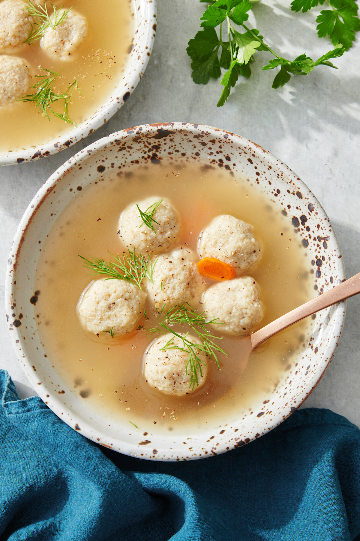 Mini zuppa di palline di matzah
