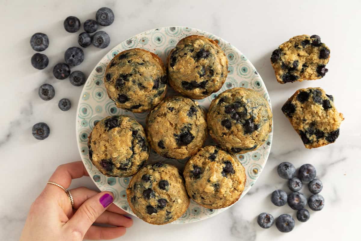 I muffin ai mirtilli buoni come quelli del forno (ma con MOLTO più nutrimento!)