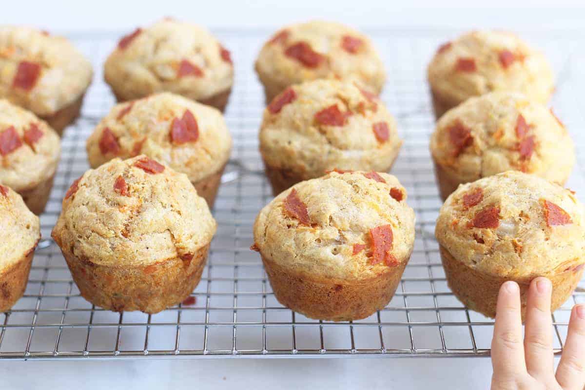 Muffin di pizza così buoni (con verdure!)