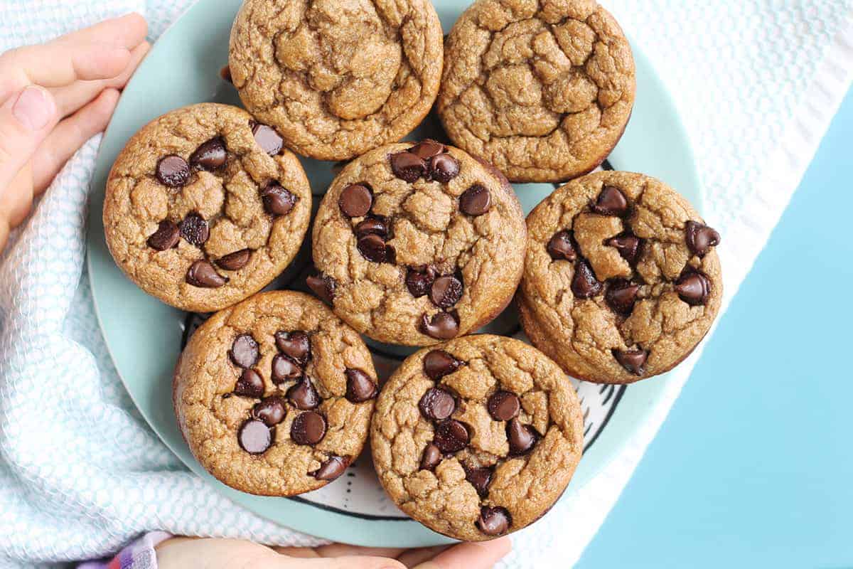 Muffin Facili Di Farina D'avena E Banana (COSÌ Buoni)