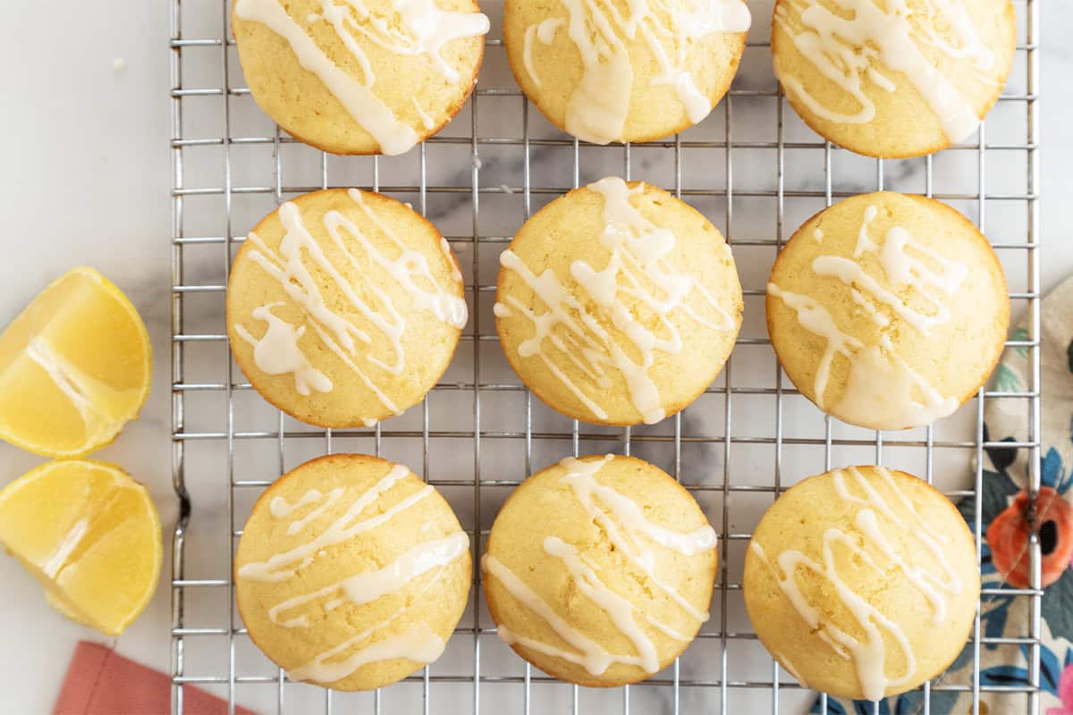 Muffin preferiti allo yogurt e limone