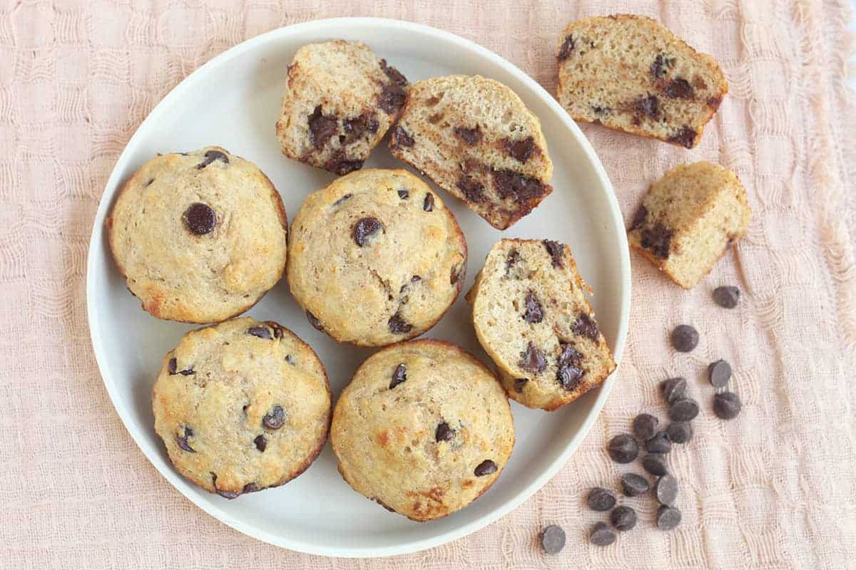 Muffin salutari con gocce di cioccolato (da condividere con i bambini!)