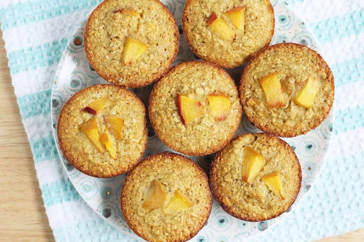 Muffin Semplici Alla Pesca (con Banana) (Per Pesche Fresche O Congelate)