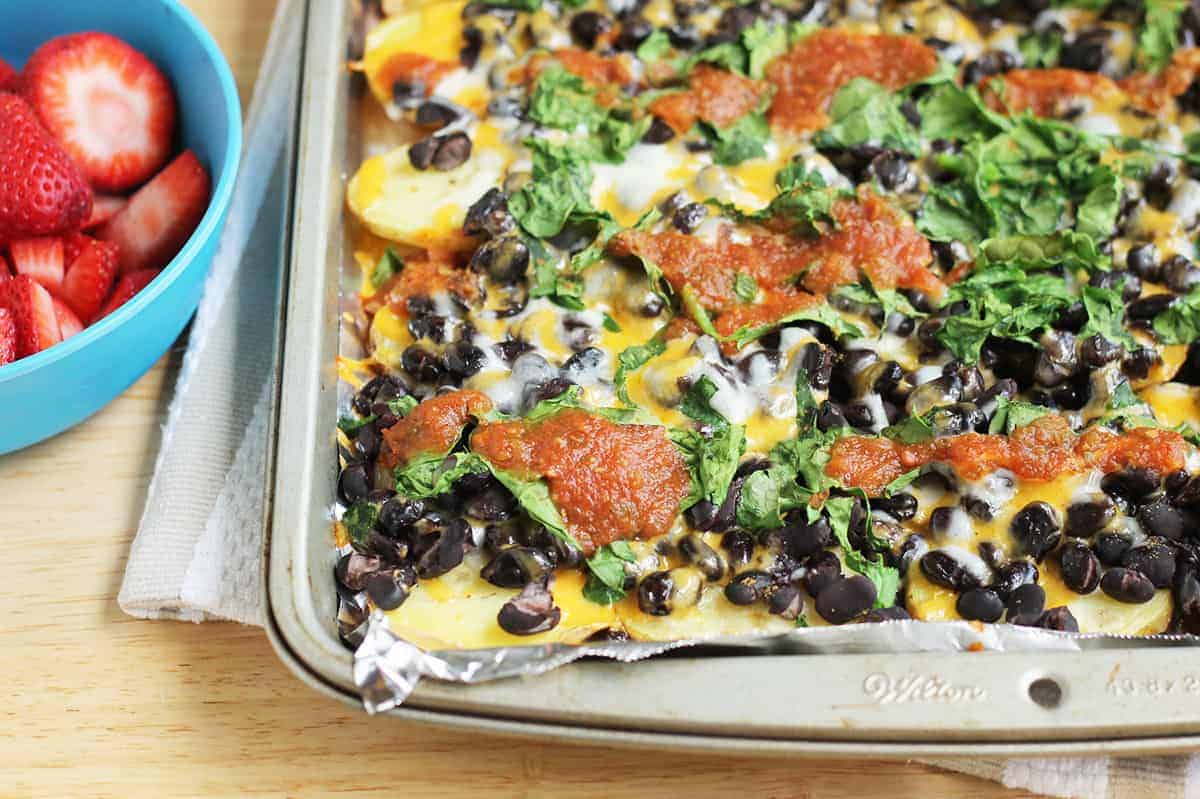 Nachos in padella salutari (con patate e fagioli)