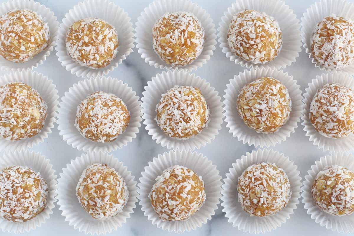 Palline di albicocche senza cottura: facili da preparare