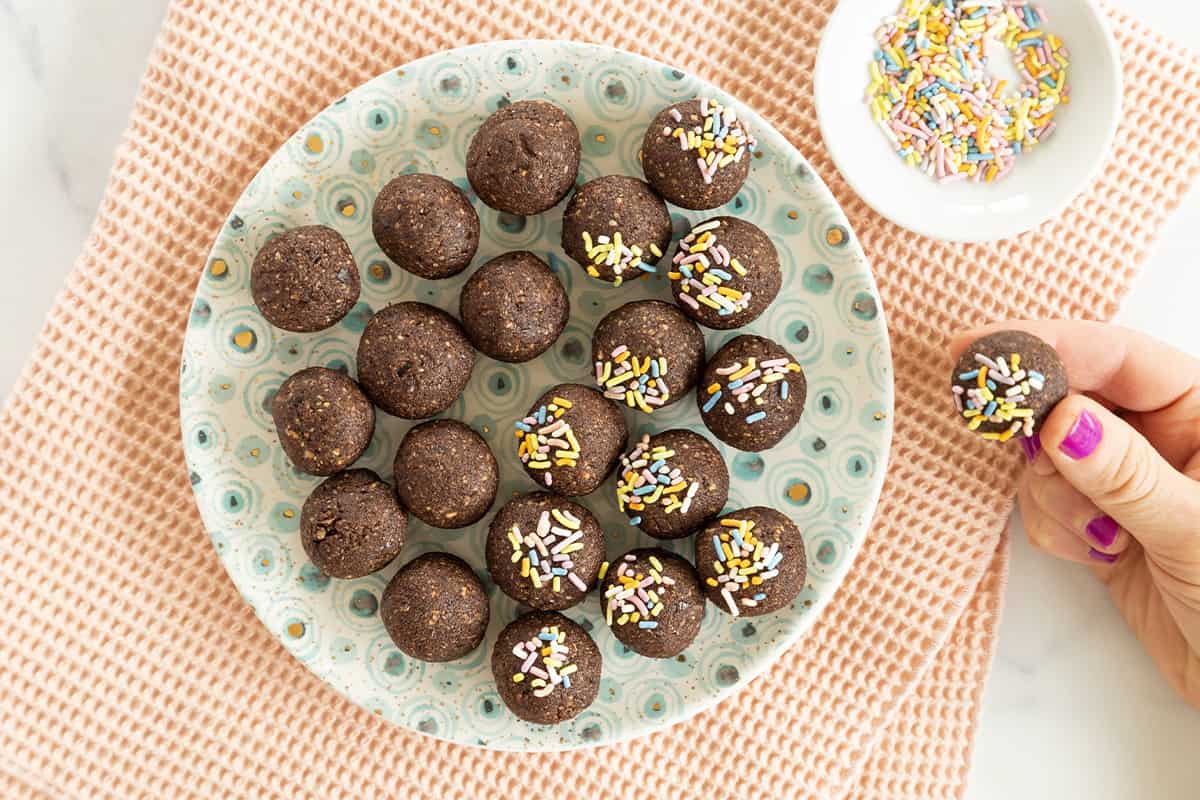 Palline di cioccolato preferite (senza cottura)