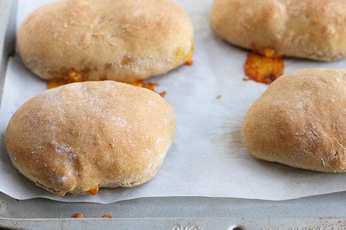 Panini Di Carne Al Formaggio