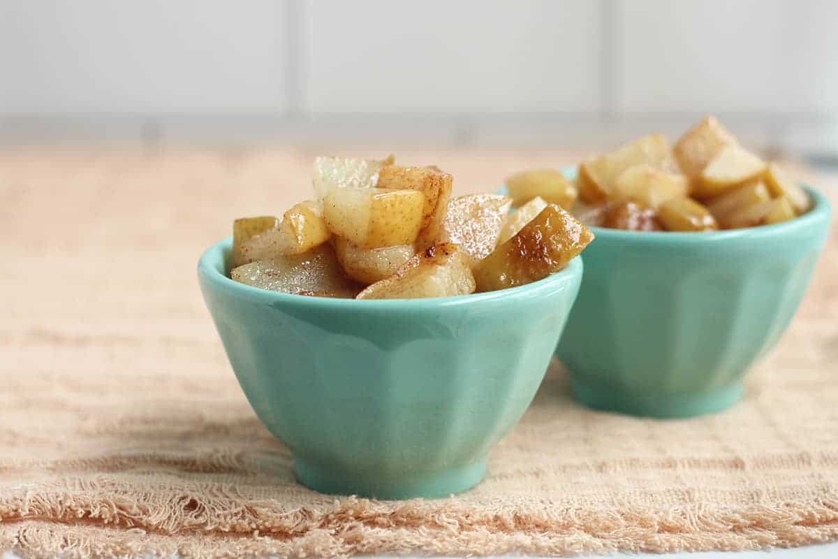 Pere alla cannella saltate velocemente