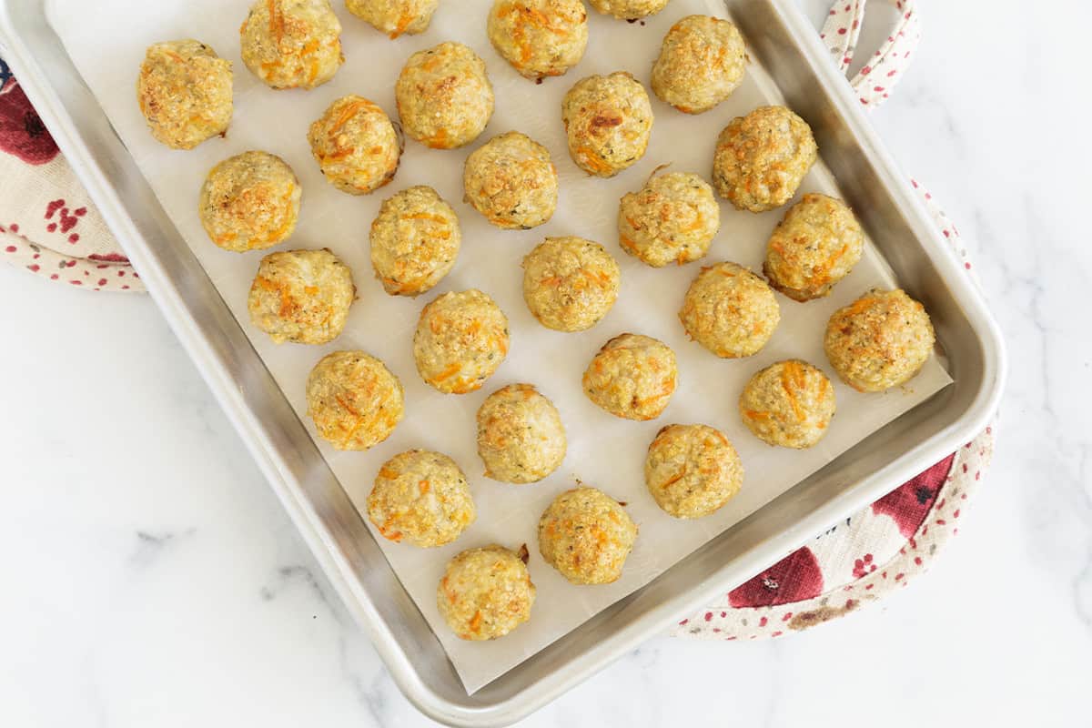 Polpette di pollo al forno con 4 ingredienti