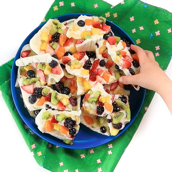 Corteccia di Frozen Yogurt Arcobaleno per Bambini e Ragazzi