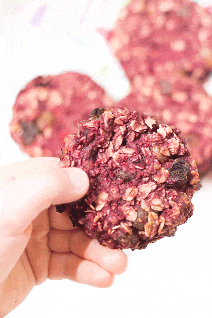 Raspberry Banana Cookies (no refined sugar and only 4 ingredients)