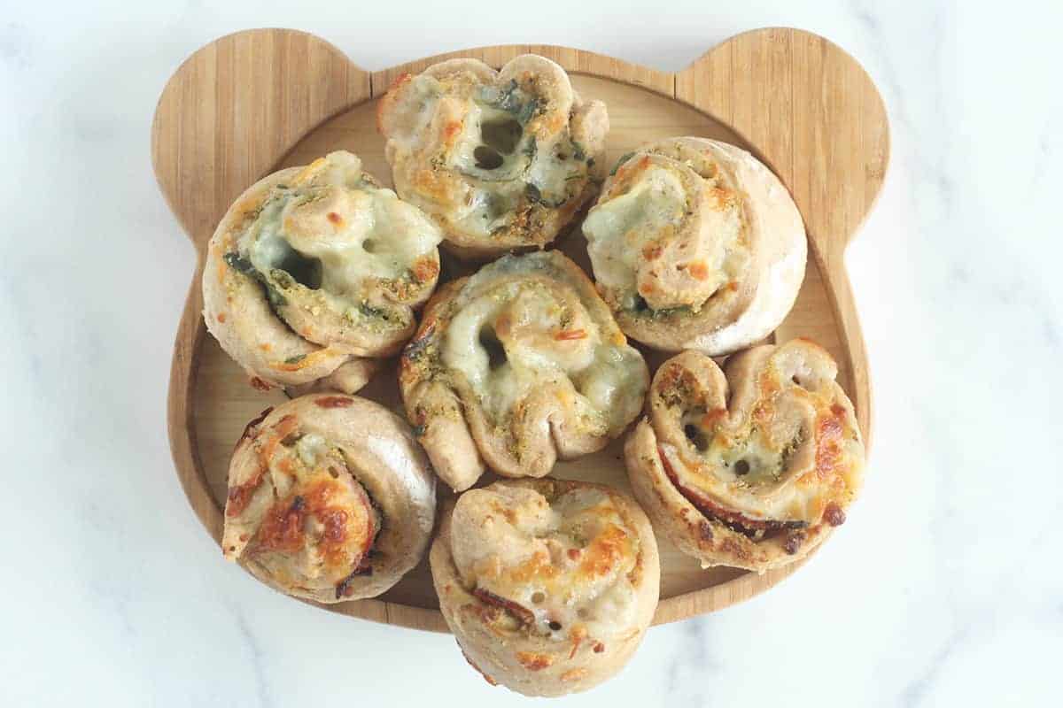 Ricetta Involtini Di Pizza Con Pesto (Approvata Dai Bambini)