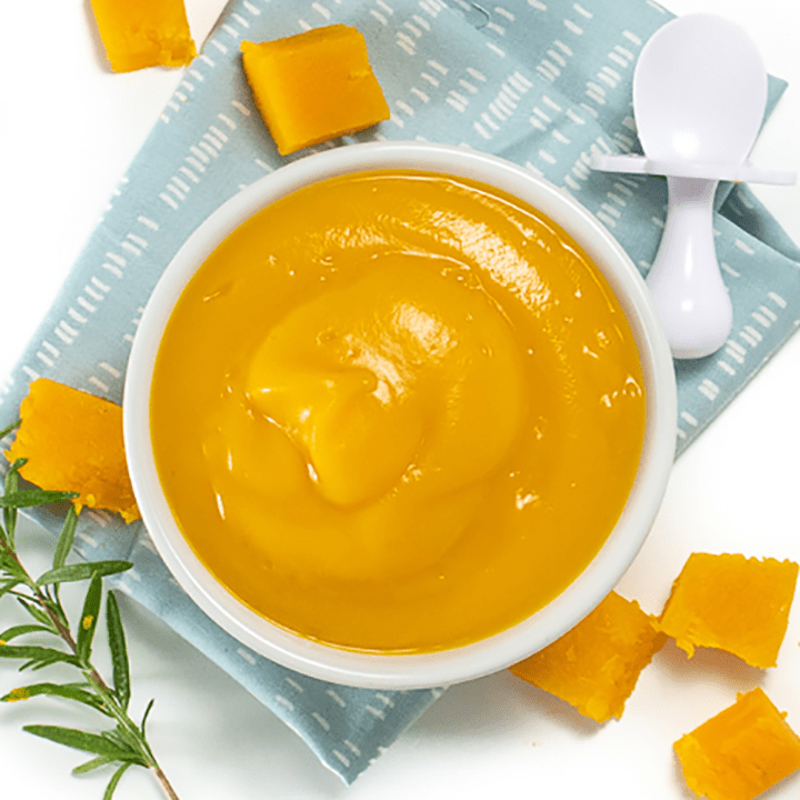 I migliori alimenti per bambini a base di zucca butternut e timo (fase uno)