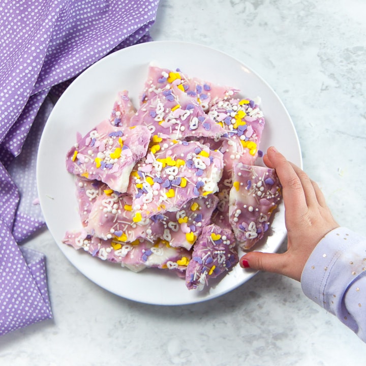 Yogurt salutare Corteccia di unicorno (il preferito dai bambini)