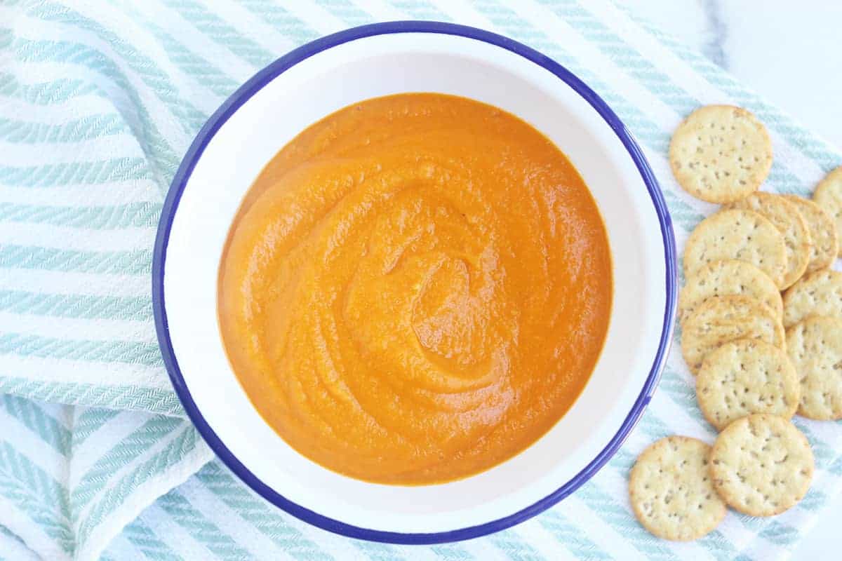Zuppa Di Pomodoro Vegana (Solo 5 Ingredienti!)
